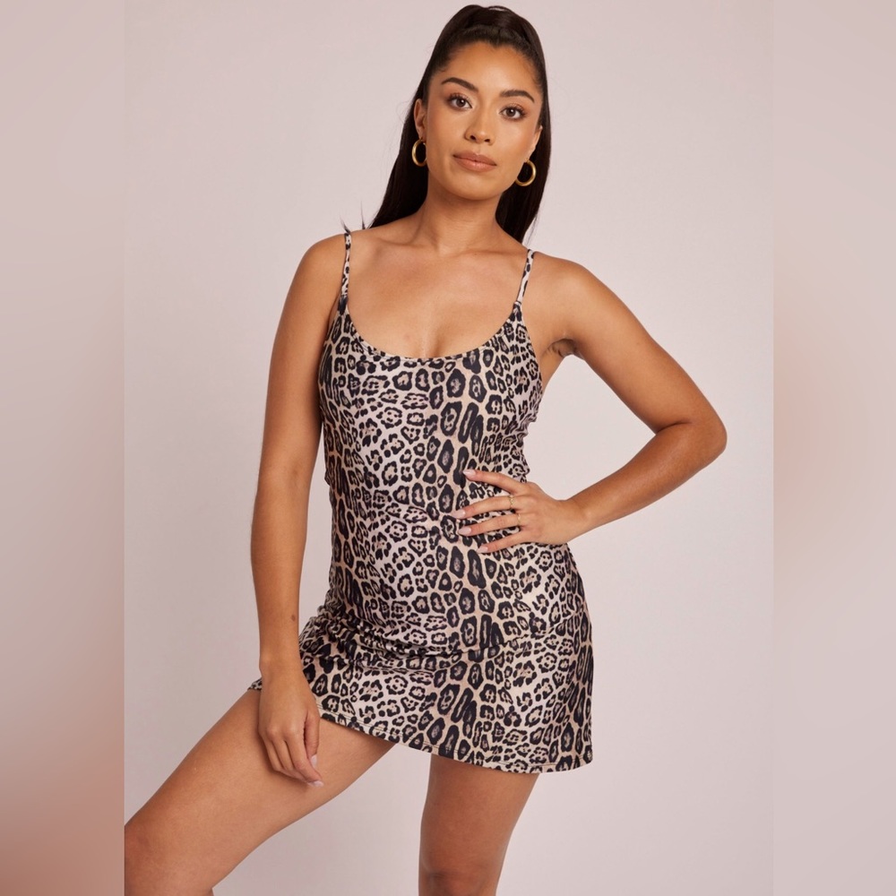 Onzie Leopard Active Dress